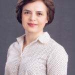 Maryam Manzoori headshot