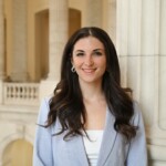Emily Trapani headshot